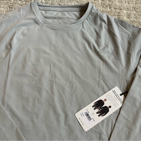 Lululemon Idol Long Sleeve Performance Tee - Picture 9 of 9